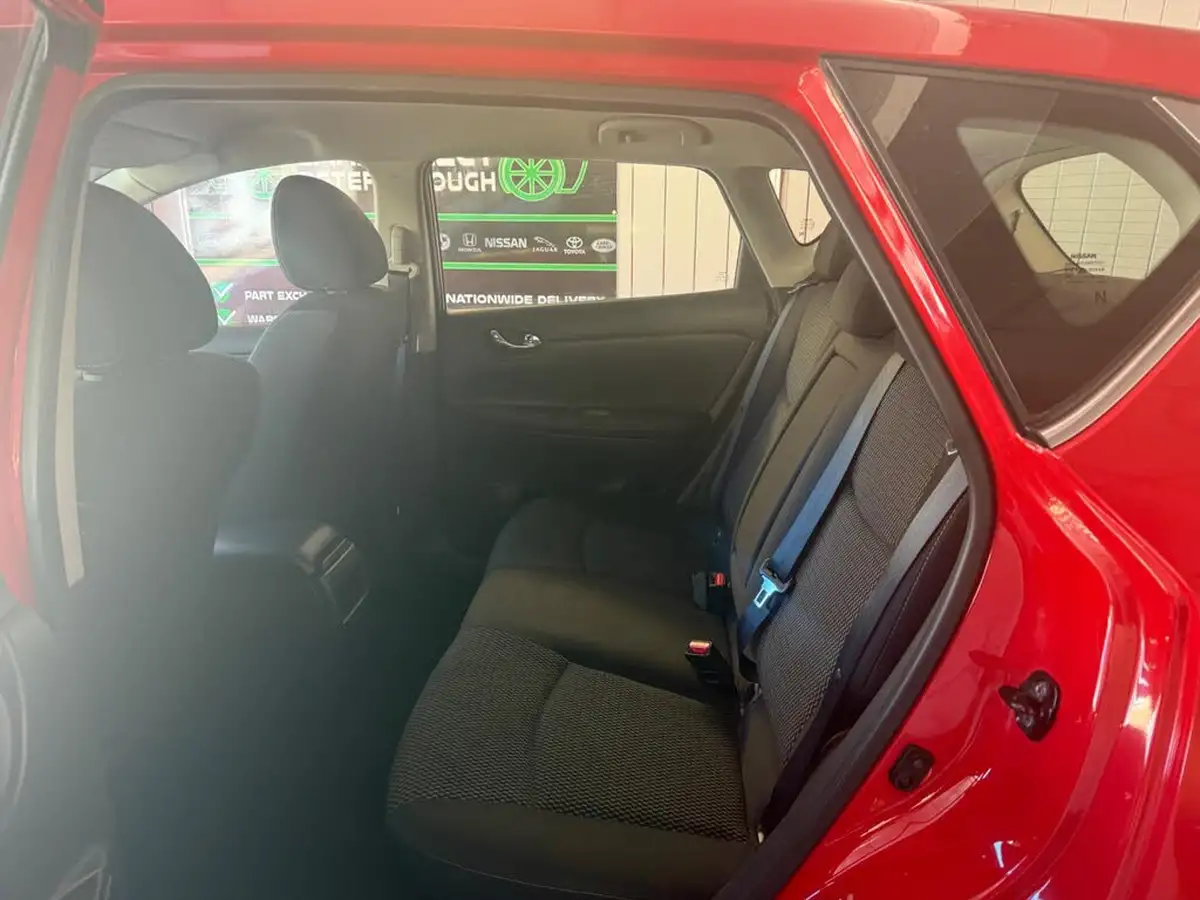 2016-nissan-pulsar-15dci-acenta-big-12