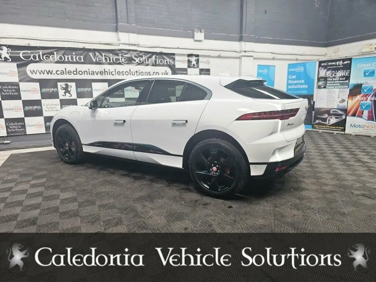 2019-jaguar-i-pace-ev400-se-big-12