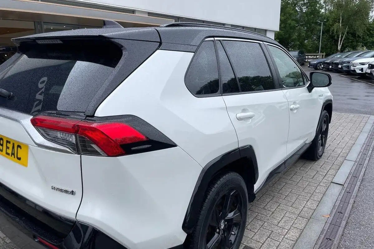2019-toyota-rav4-25-vvt-i-dynamic-219bhp-big-13