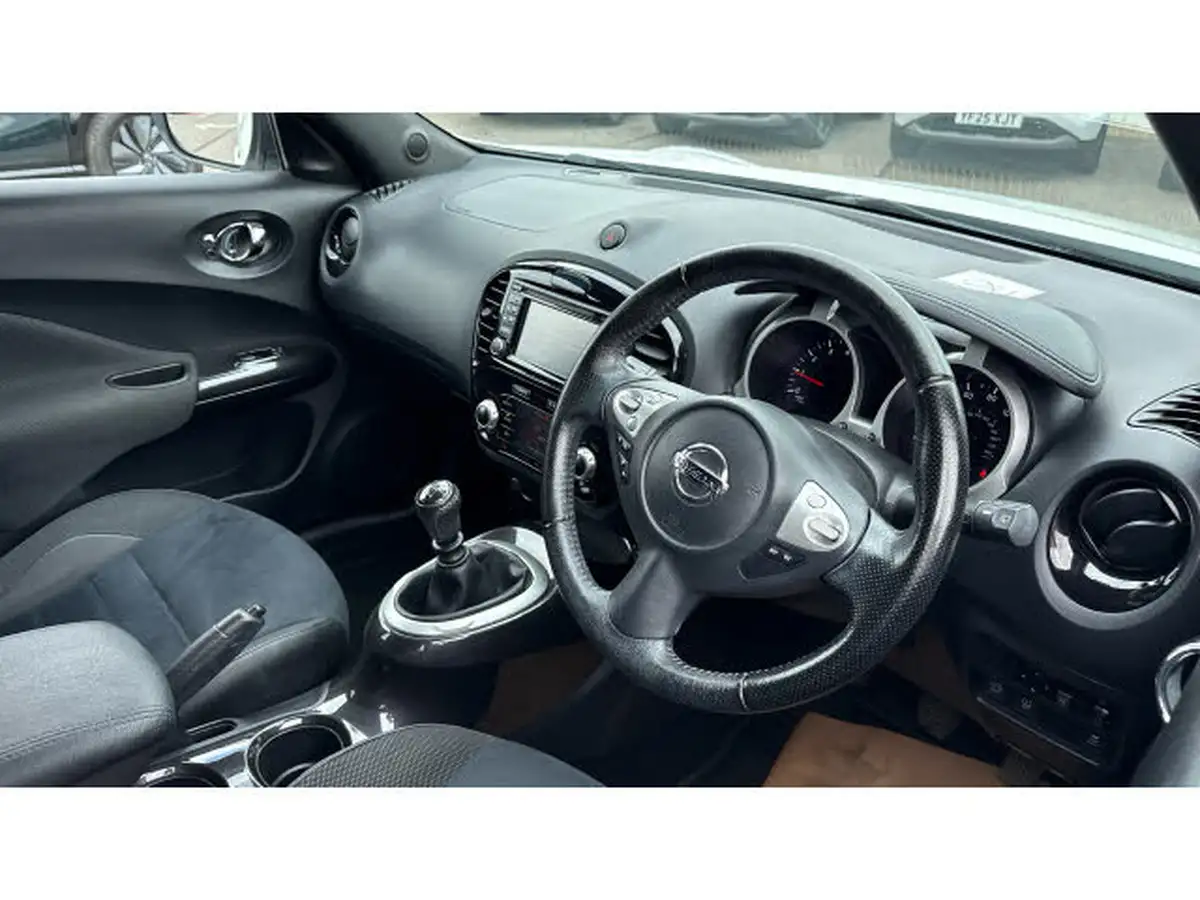 2017-nissan-juke-12-dig-t-n-connecta-ss-big-10