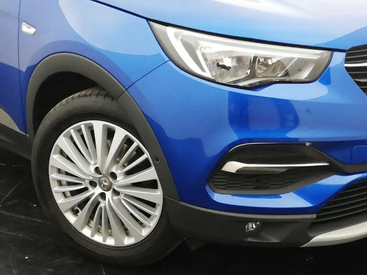 2018-vauxhall-grandland-x-12-tech-line-nav-130ps-big-8