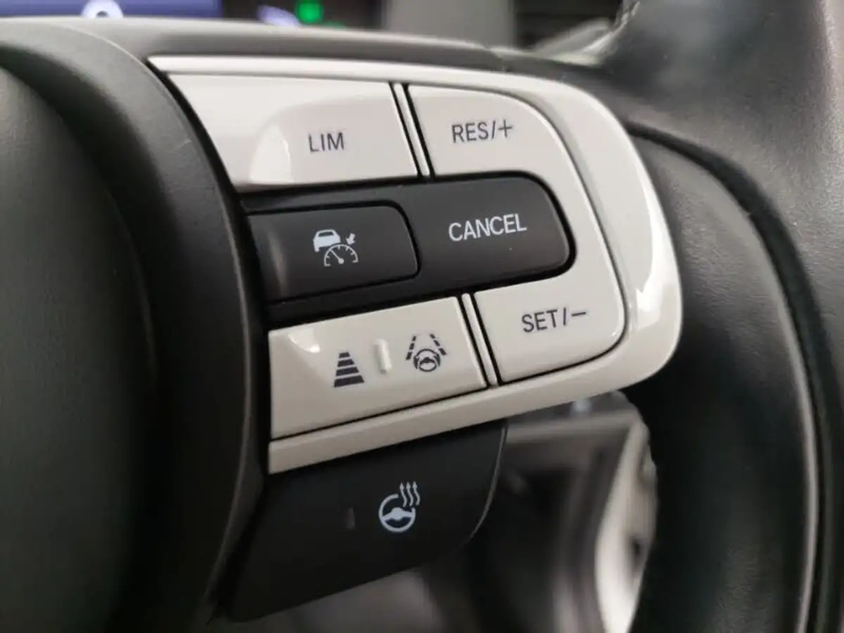 2021-honda-jazz-15-i-mmd-ex-107ps-big-12