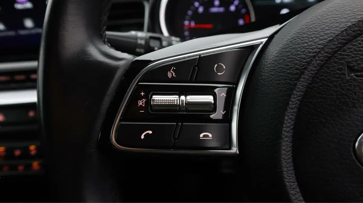 2021-kia-ceed-16crdi-3-48v-mhev-sportswagon-big-21