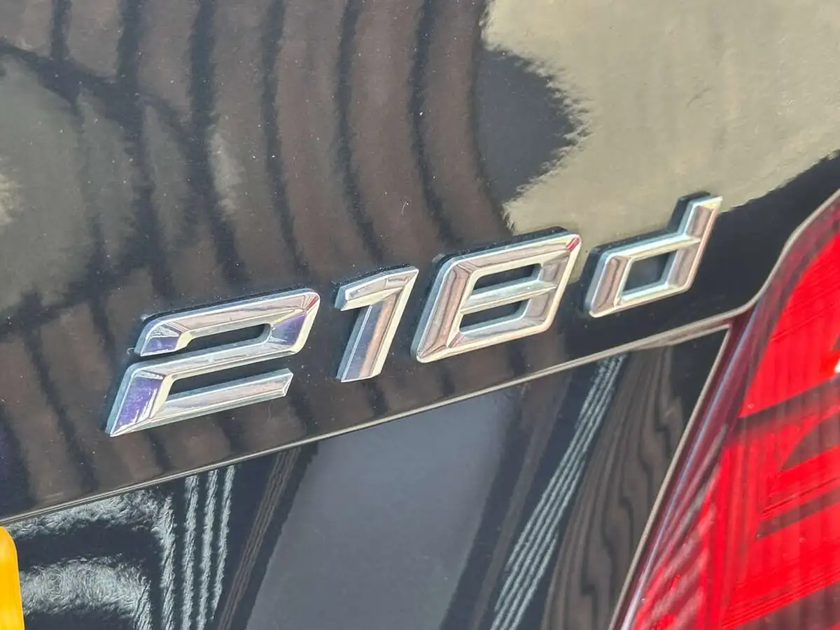 2015-bmw-2-series-20td-218d-sport-150bhp-active-tourer-5d-big-21