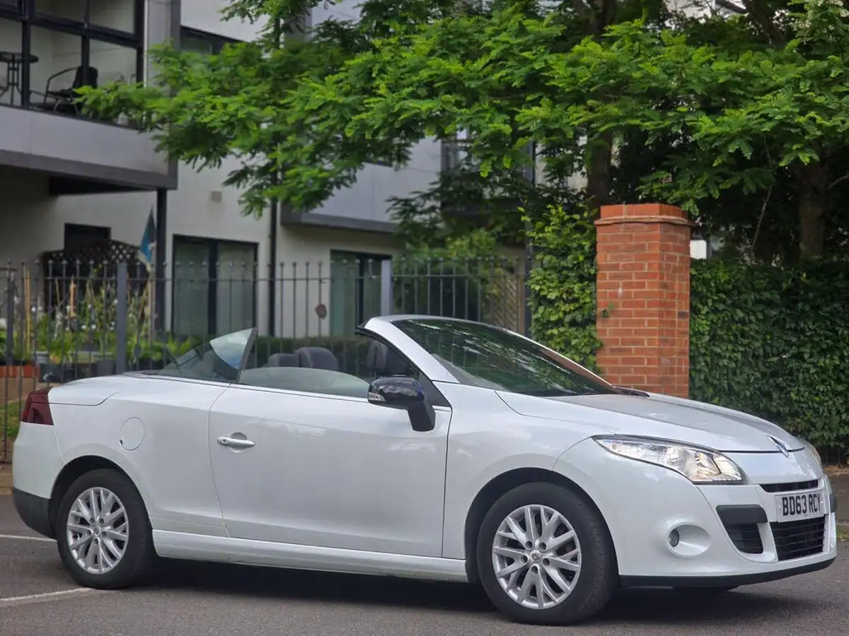 2014-renault-megane-16td-dynamique-big-53