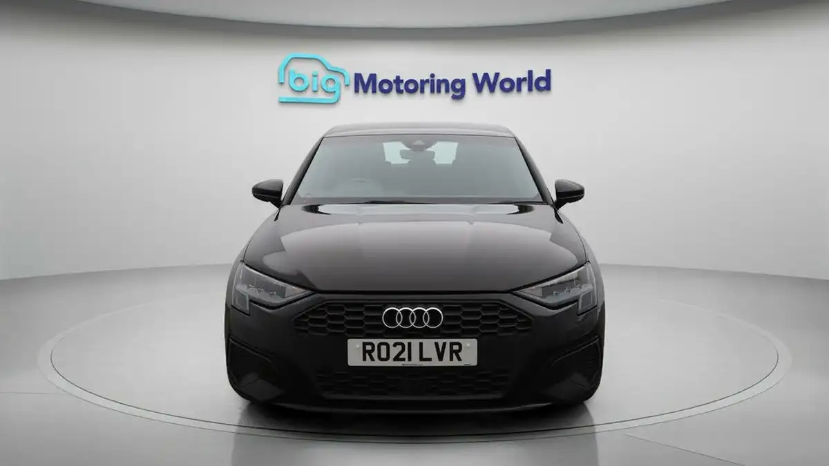 2021-audi-a3-20-30-tdi-technik-big-2