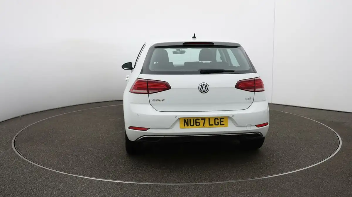 2017-volkswagen-golf-10-tsi-se-ss-hatchback-5d-big-59