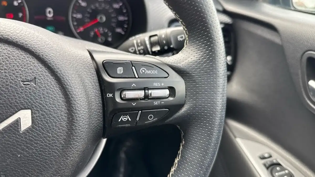 2023-kia-stonic-10-t-gdi-gt-line-s-118bhp-big-36
