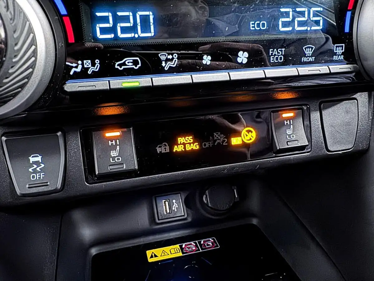 2023-toyota-rav4-25-vvt-i-dynamic-302bhp-plug-in-big-31