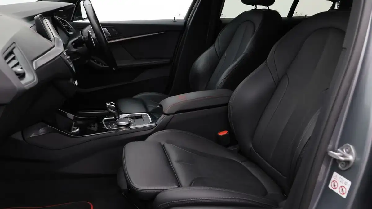 2023-bmw-1-series-20-128ti-lcp-big-13