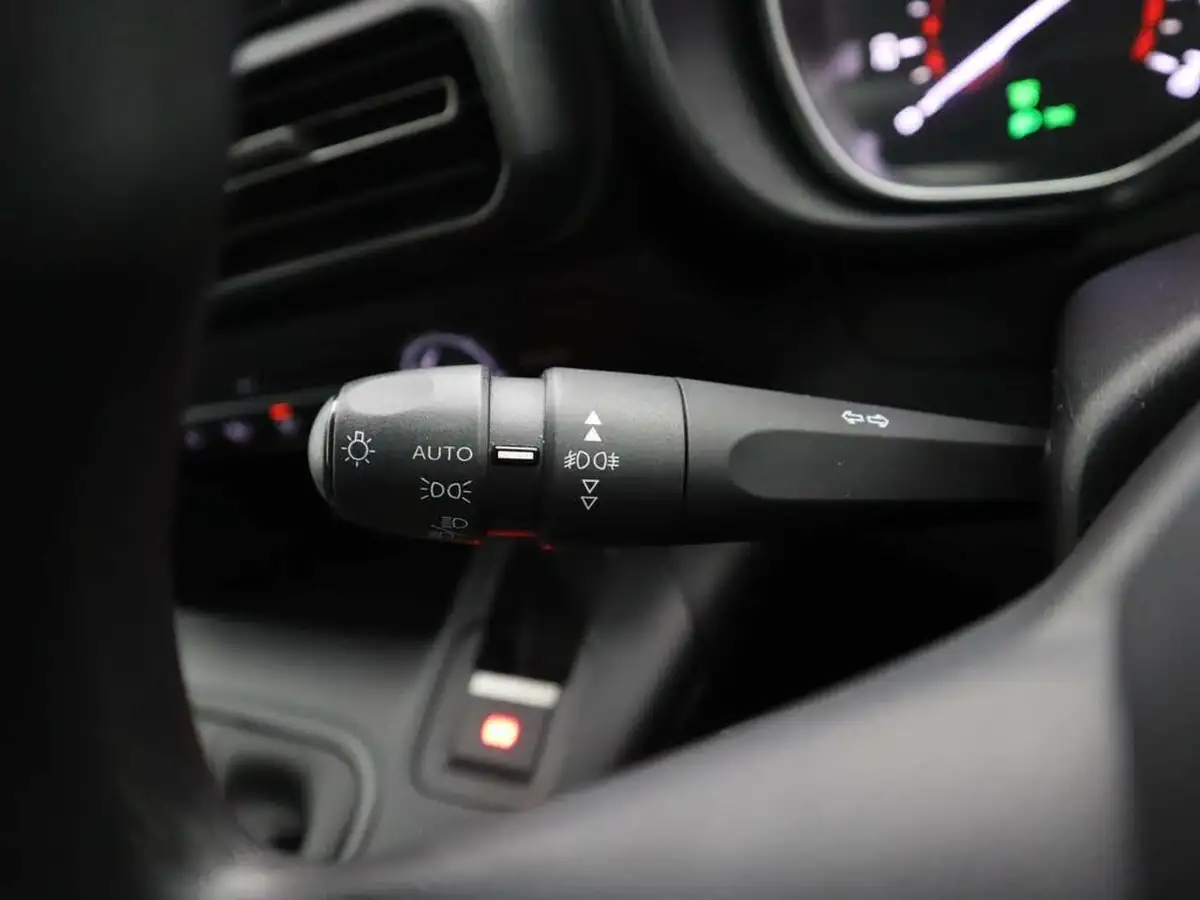 2021-citroen-berlingo-12-puretech-feel-m-size-110ps-big-30
