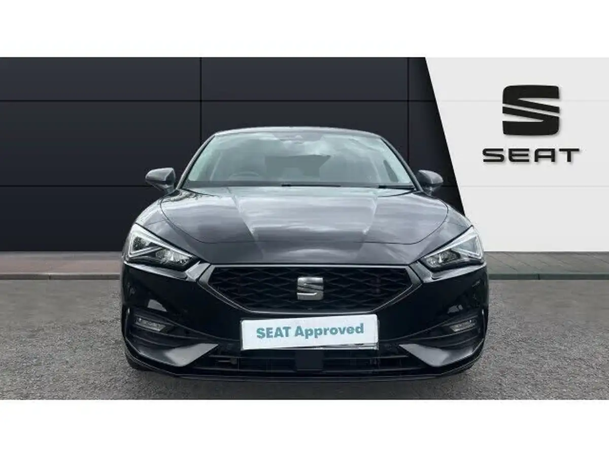 2024-seat-leon-14-e-hybrid-fr-hatchback-big-6
