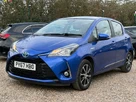 2018-toyota-yaris-15-vvt-i-icon-tech-98bhp-hybrid-1497cc-e-cvt-small-4