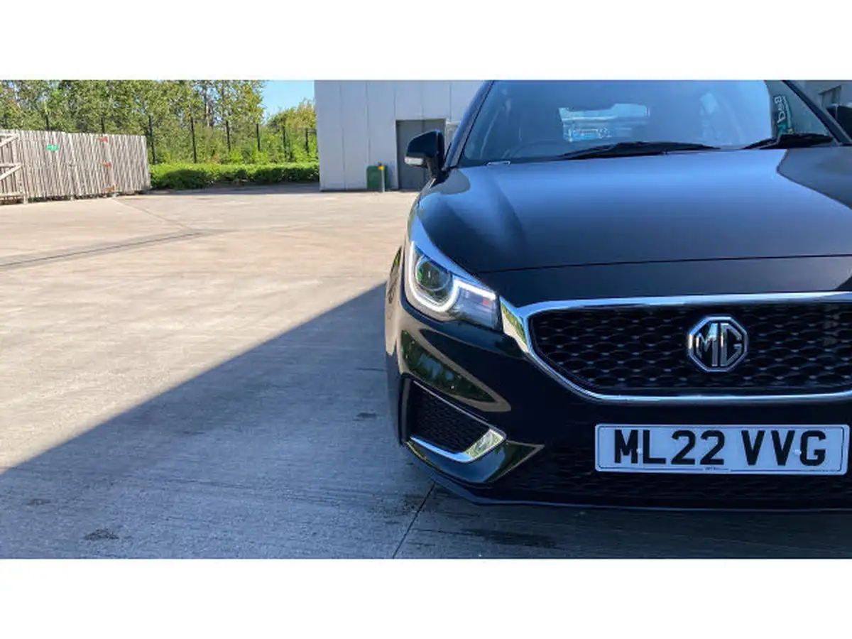 2022-mg-mg3-15-vti-tech-exclusive-nav-big-32