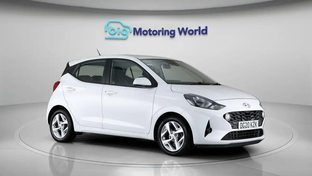 2020-hyundai-i10-10-se-connect-big-1