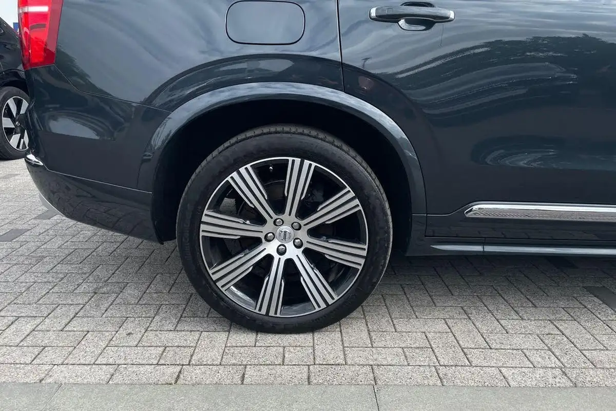 2022-volvo-xc90-20-t8-inscription-pro-455bhp-big-14