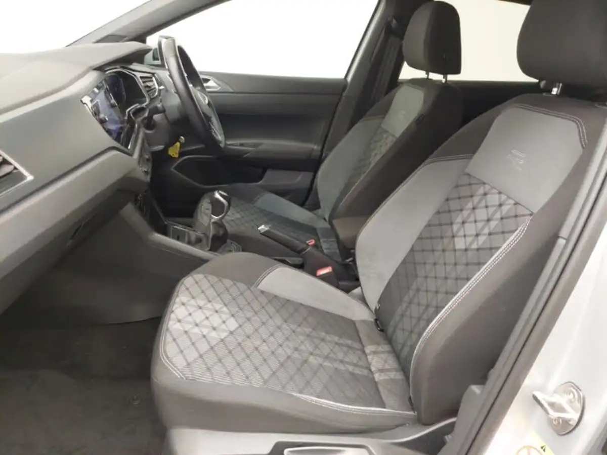 2022-volkswagen-taigo-10-tsi-r-line-big-4