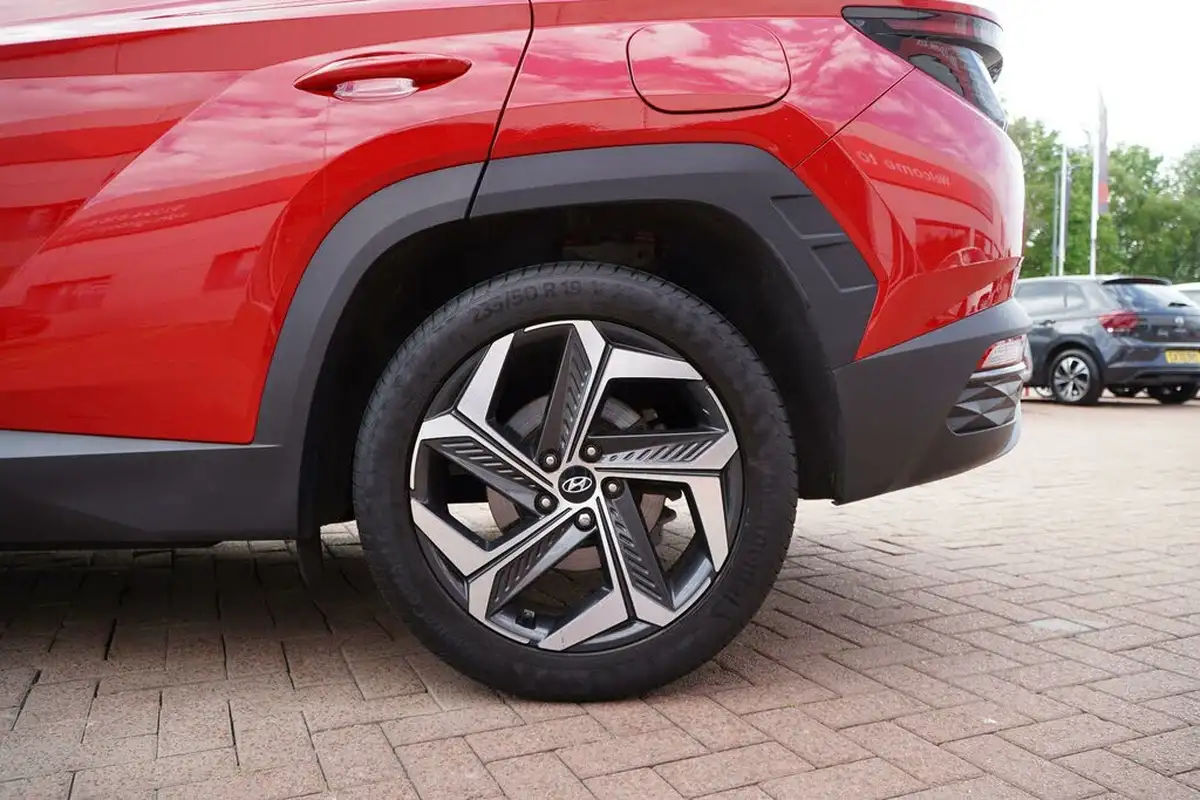 2022-hyundai-tucson-16-t-gdi-ultimate-150ps-big-33