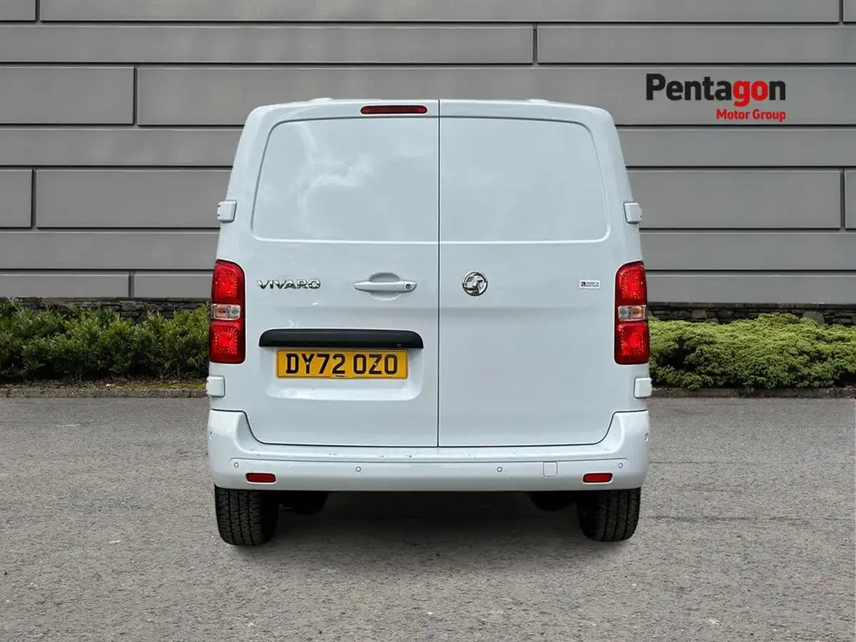 2022-vauxhall-vivaro-20td-3100-l1h1-elite-big-16