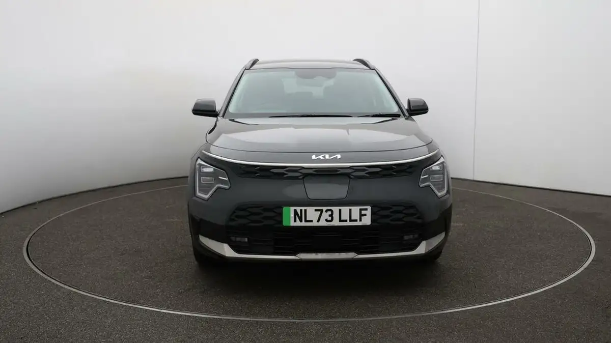 2023-kia-niro-ev-e-3-big-41