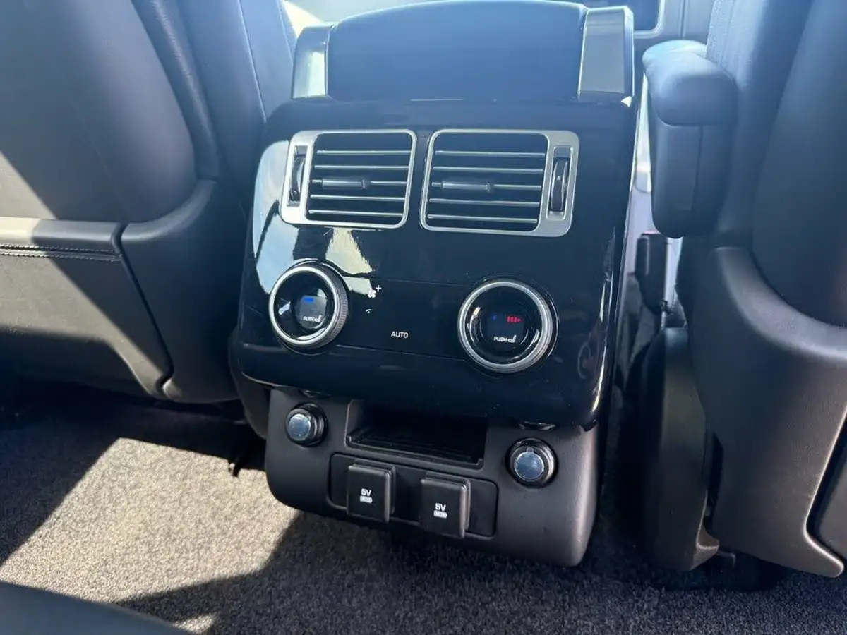 2019-land-rover-range-rover-44-sdv8-autobiography-lwb-big-53