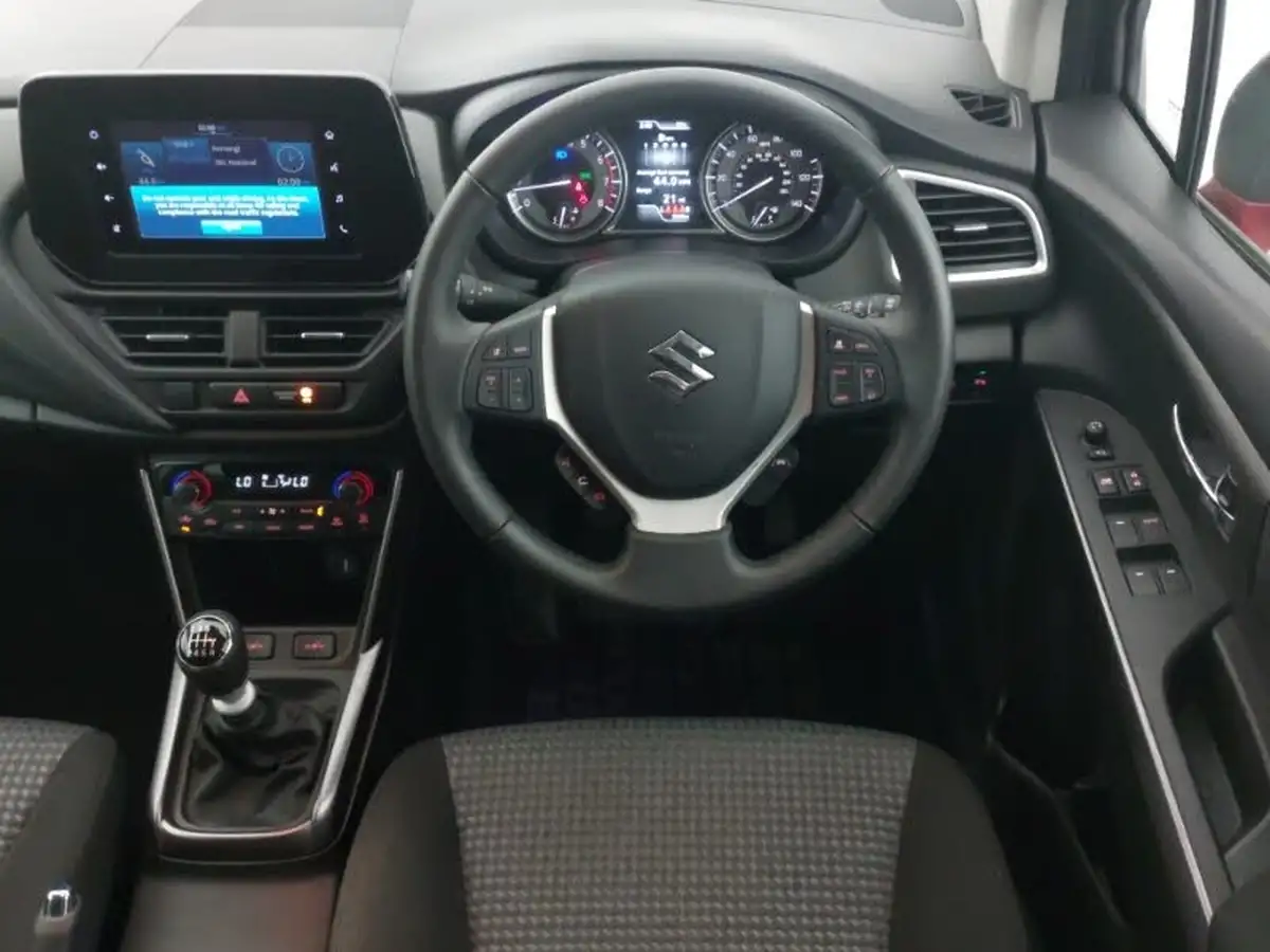 2024-suzuki-s-cross-14-boosterjet-motion-big-6