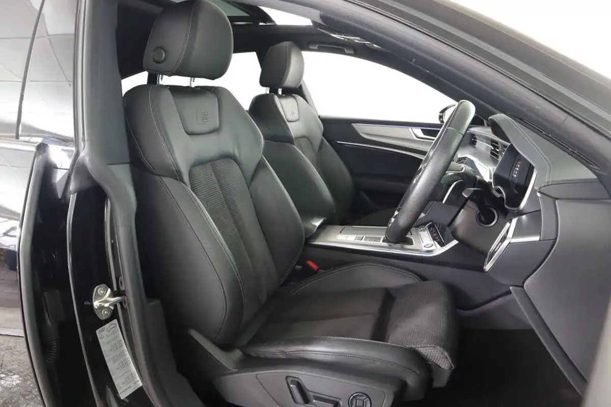 2021-audi-a7-30-55-tfsi-black-edition-big-14