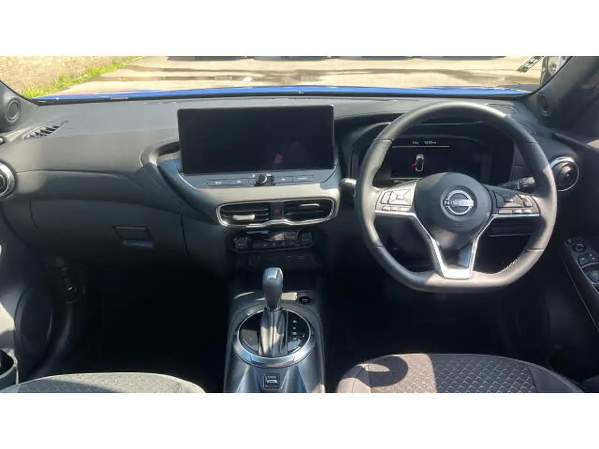 2025-nissan-juke-16-hybrid-n-connecta-big-9