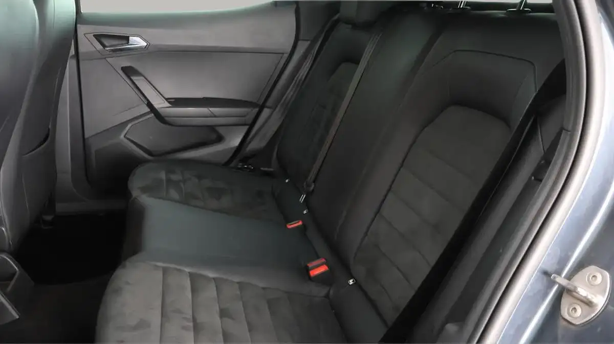 2021-seat-arona-10-tsi-fr-sport-110ps-big-15