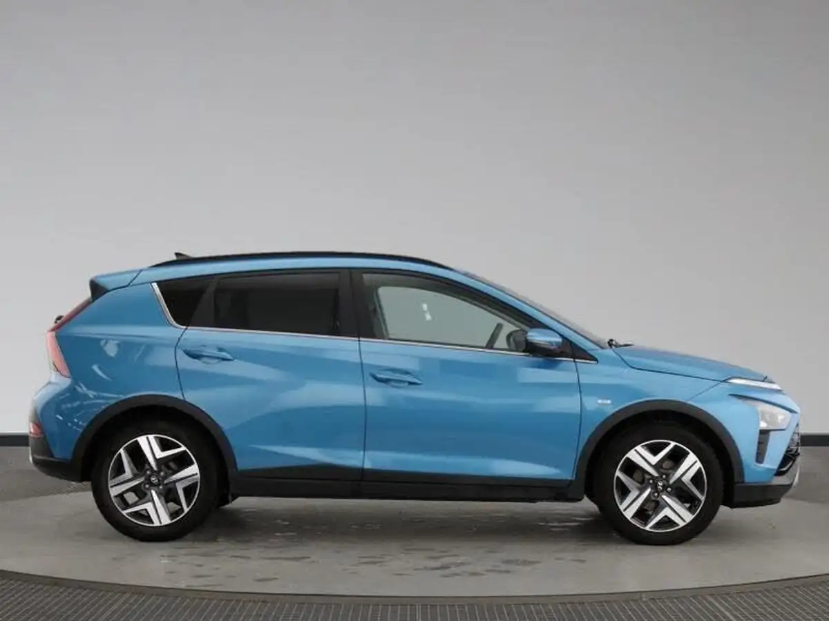 2022-hyundai-bayon-10-t-gdi-premium-120ps-dct-big-2