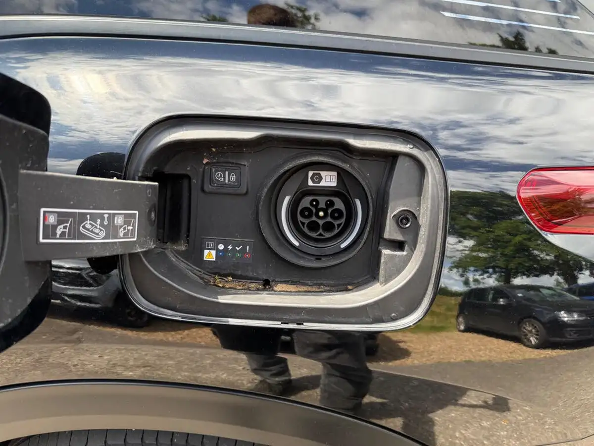 2022-citroen-c5-x-16-puretech-shine-plus-225ps-plug-in-hybrid-e-eat8-big-55