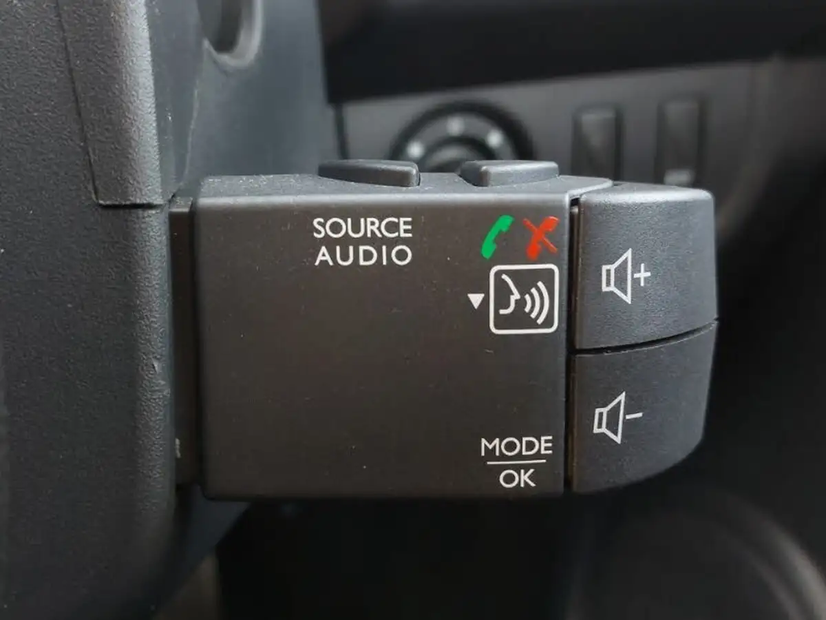 2019-dacia-sandero-stepway-09-tce-comfort-big-16