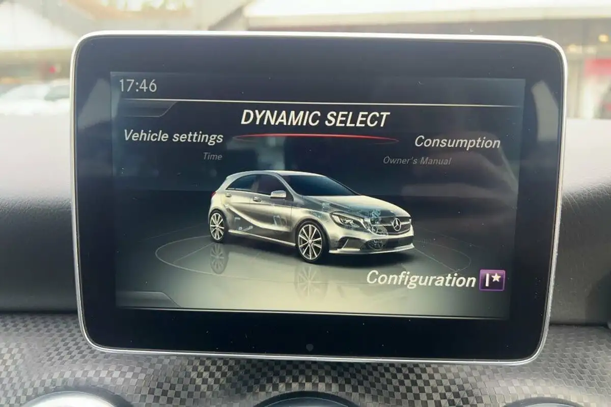 2016-mercedes-benz-a-class-21d-a200d-sport-premium-plusss-big-40