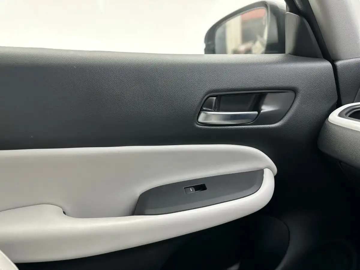 2020-honda-jazz-15-i-mmd-ex-big-34