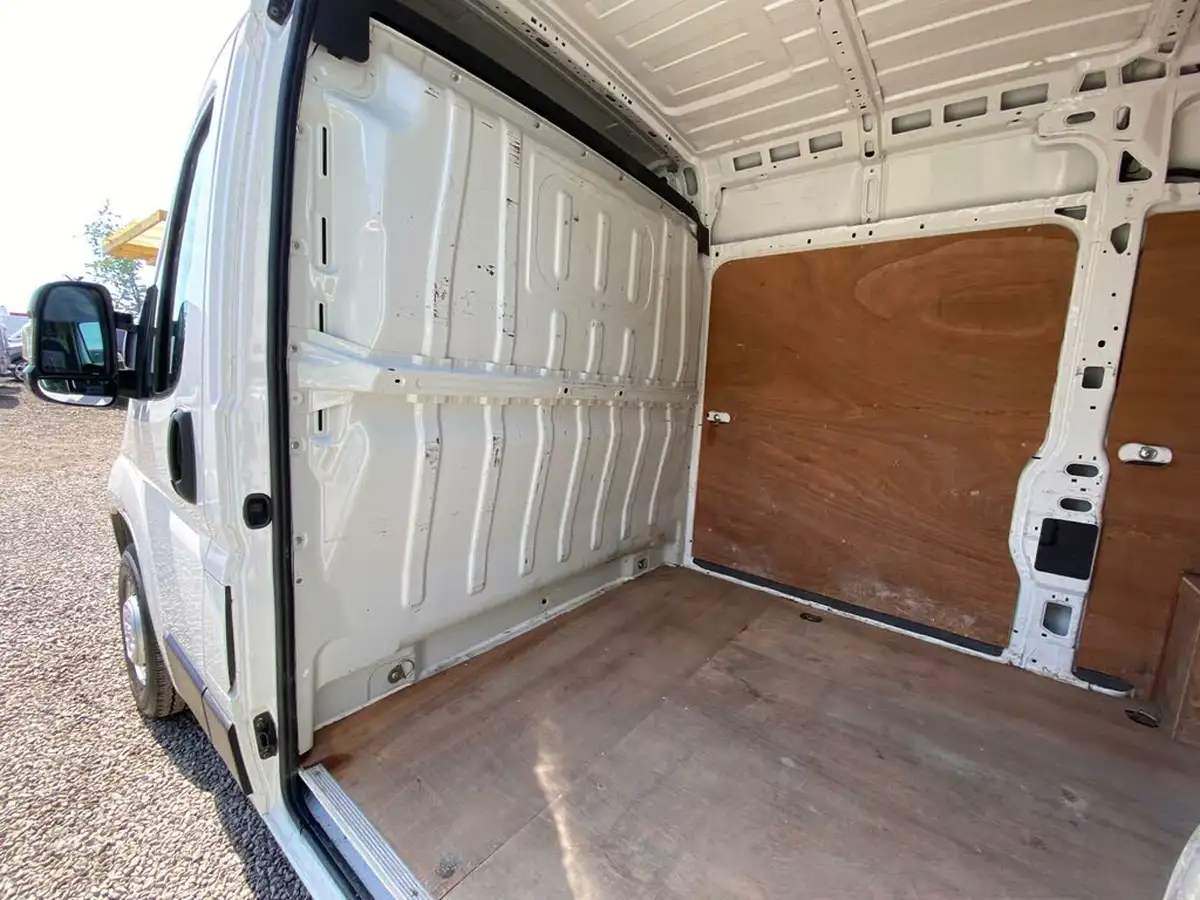 2018-citroen-relay-20bluehdi-35-l2h2-big-13