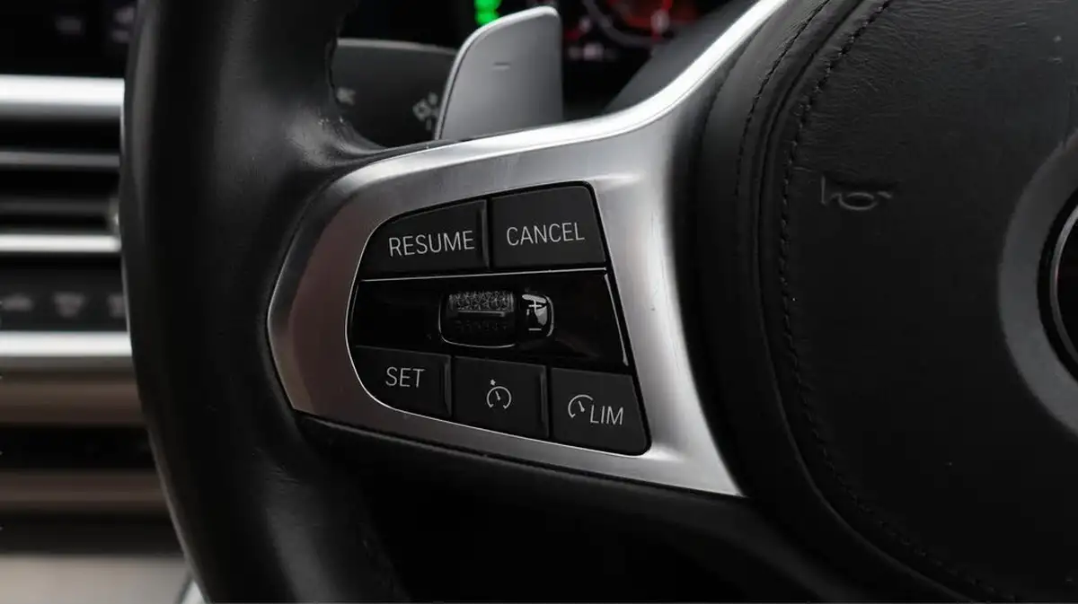 2020-bmw-3-series-20-320i-m-sport-tu-saloon-4d-big-23