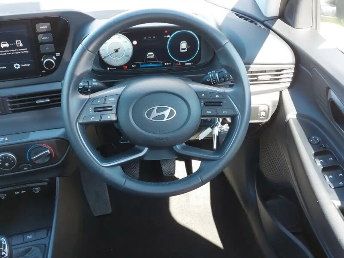 2024-hyundai-i20-10-t-gdi-advance-big-9