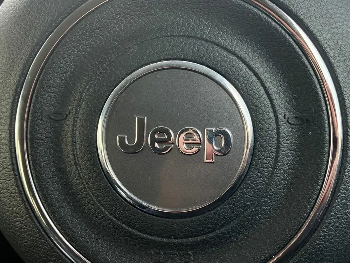 2021-jeep-renegade-13-gse-night-eagle-big-32