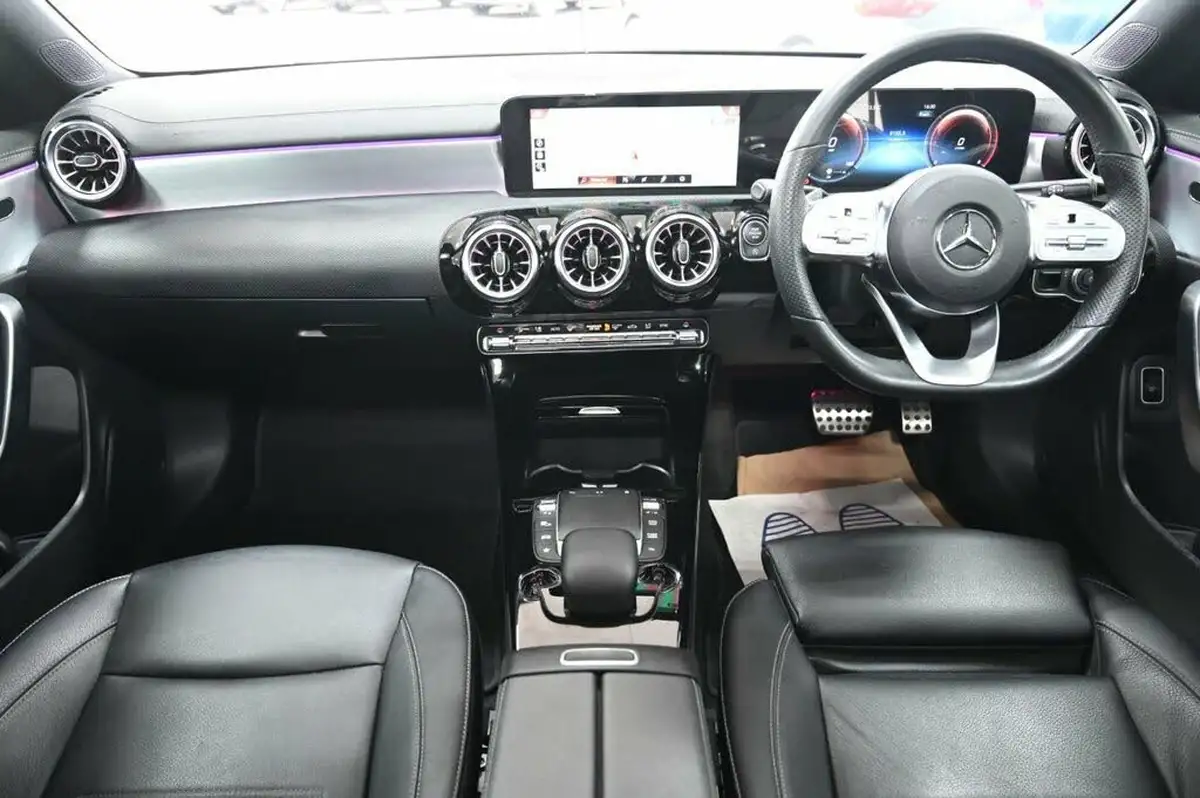 2022-mercedes-benz-cla-20d-cla-220d-amg-line-premium-plus-coupe-4d-big-13