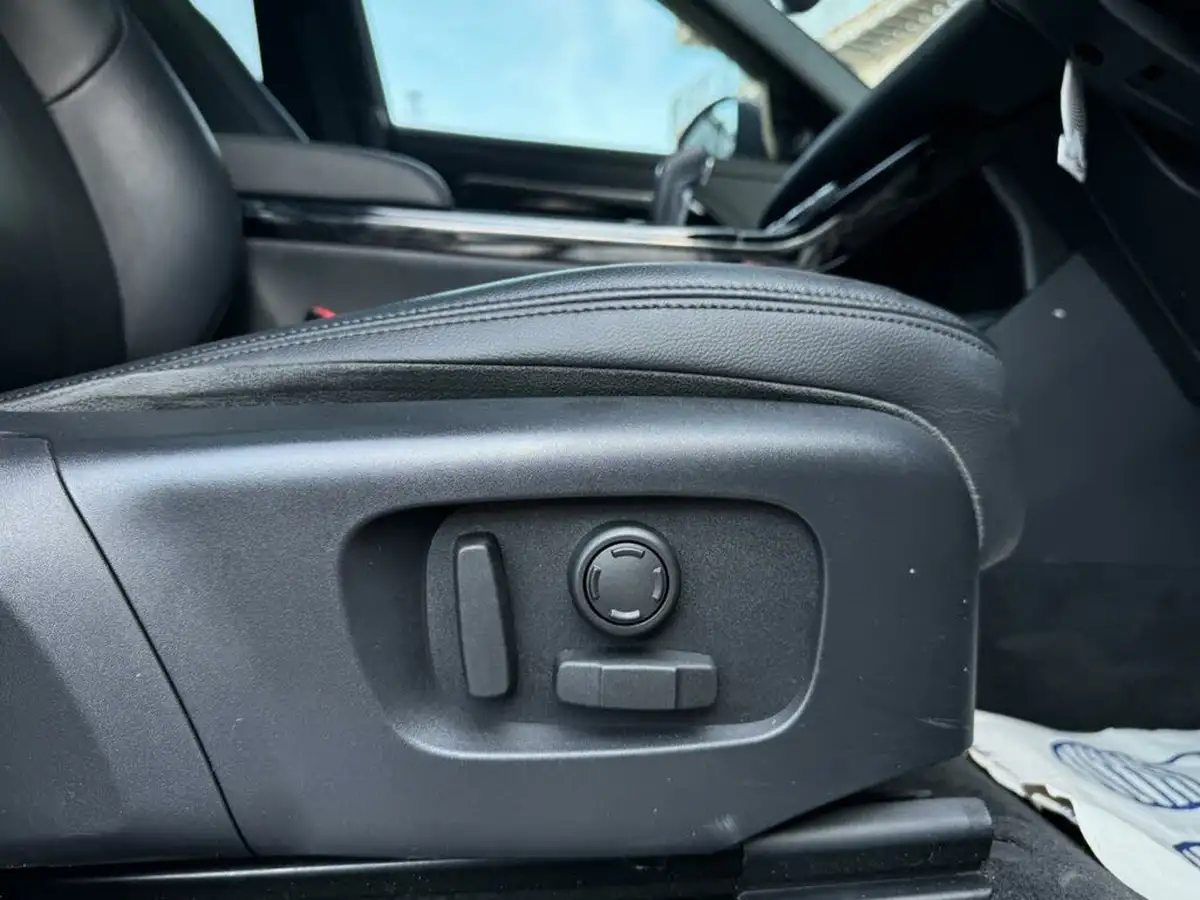 2020-land-rover-range-rover-evoque-20-d240-r-dynamic-se-big-25