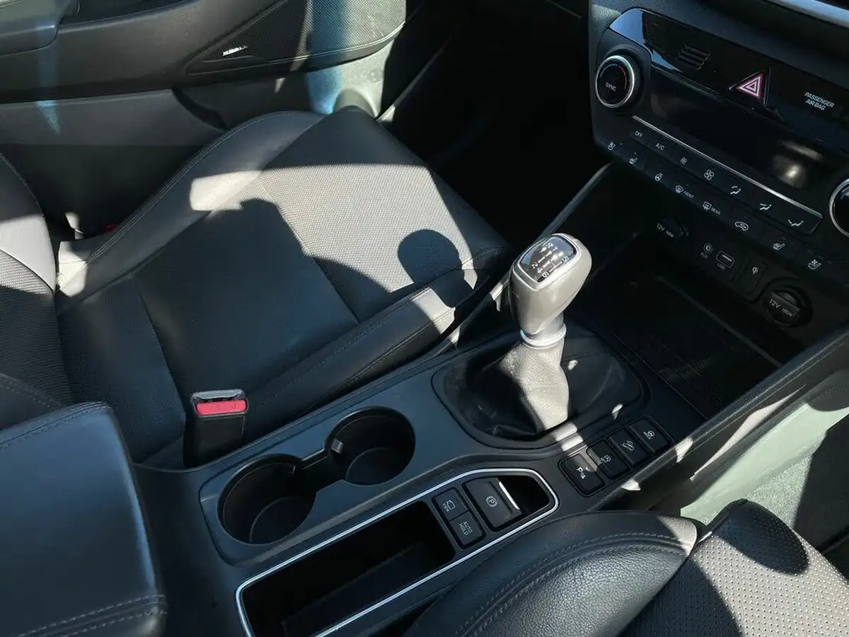 2019-hyundai-tucson-16-t-gdi-premium-se-big-18