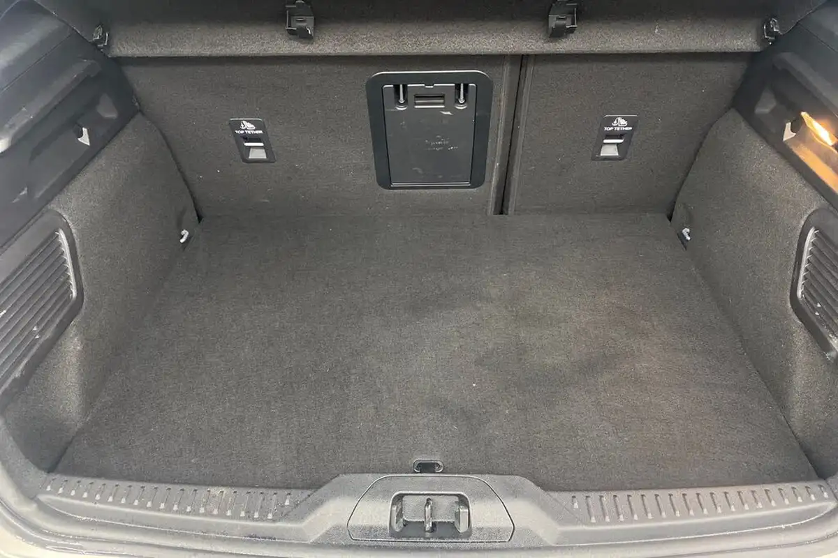 2024-ford-focus-10t-st-line-x-125ps-hatchback-big-15