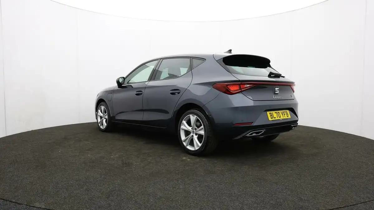 2020-seat-leon-14-e-hybrid-fr-hatchback-big-77