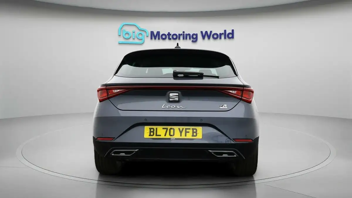 2020-seat-leon-14-e-hybrid-fr-hatchback-big-5