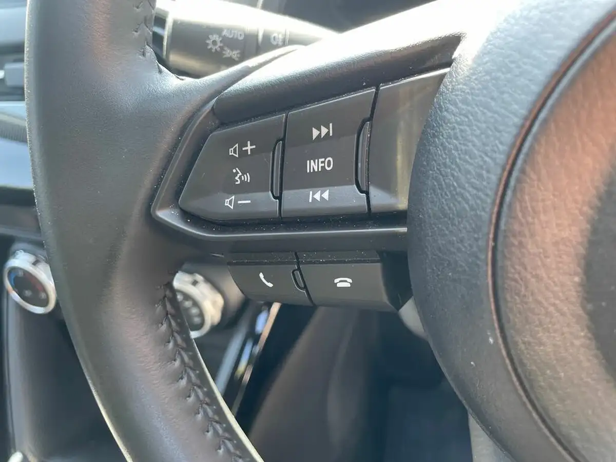 2022-mazda-mazda2-15-skyactiv-g-se-l-big-15