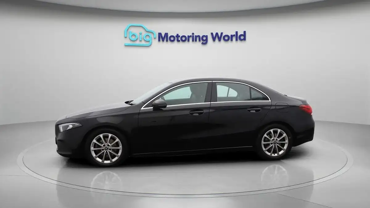 2020-mercedes-benz-a-class-13-a200-sport-saloon-4d-7g-dct-big-4