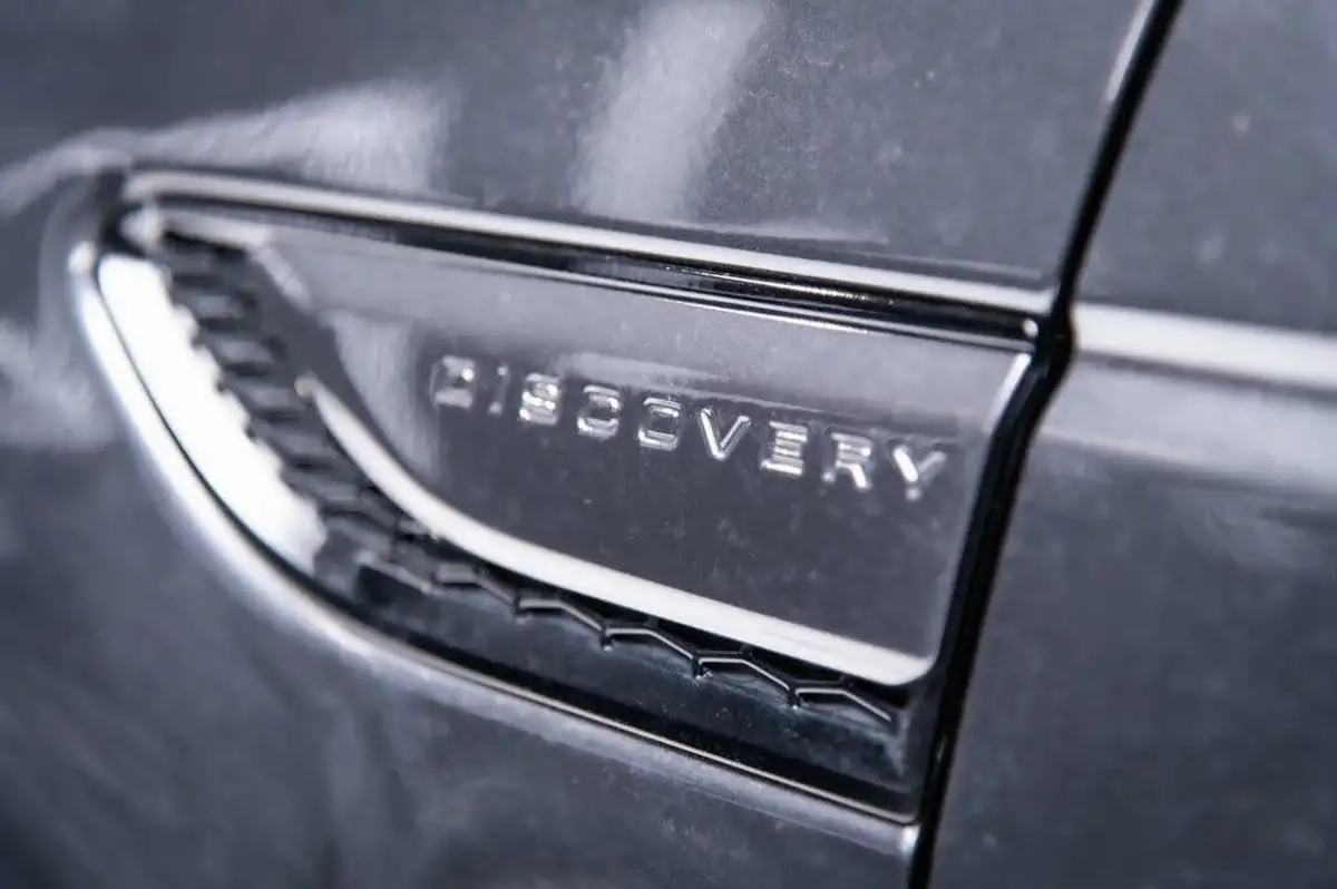 2020-land-rover-discovery-sport-20-d180-r-dynamic-hse-big-46