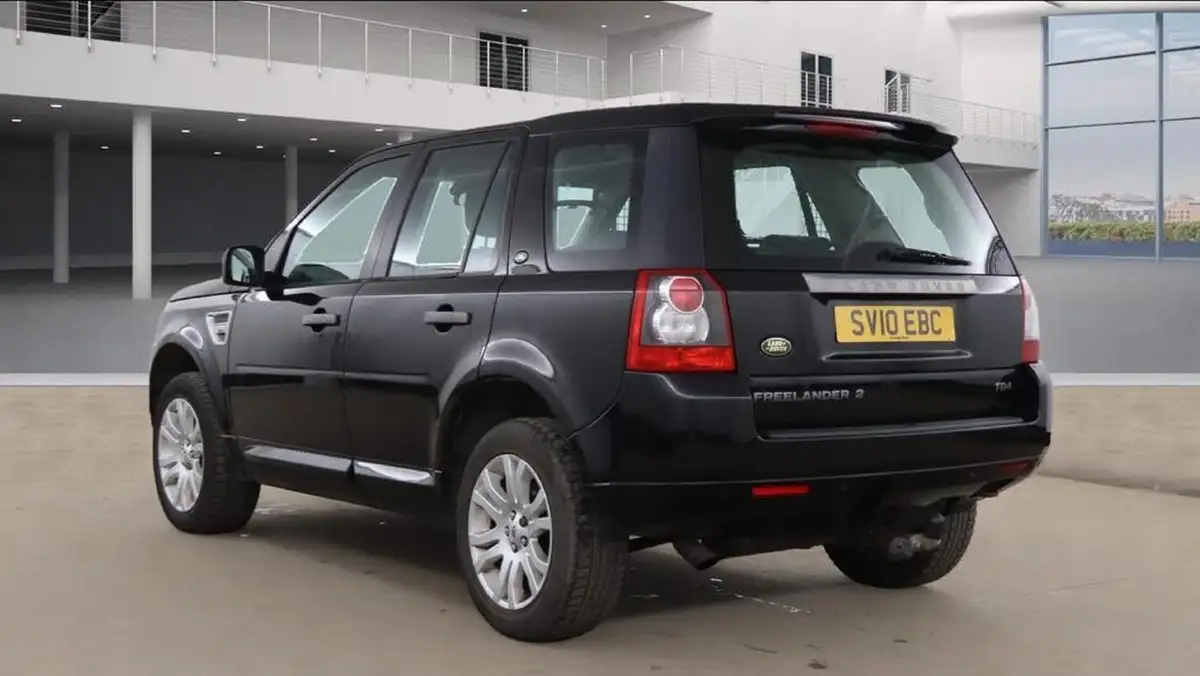 2010-land-rover-freelander-2-22td4-hse-158bhp-auto-big-2