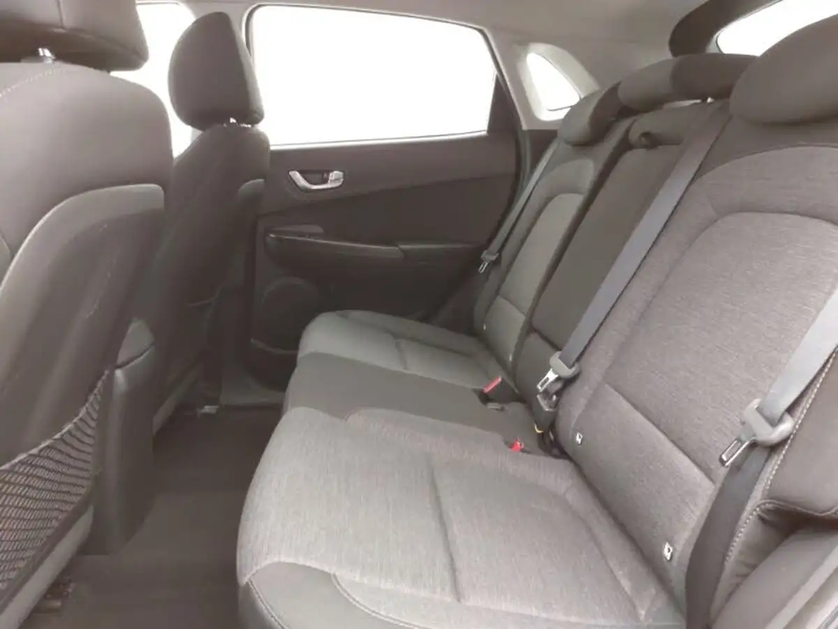 2021-hyundai-kona-e-premium-204ps-64kwh-7kw-obc-big-5