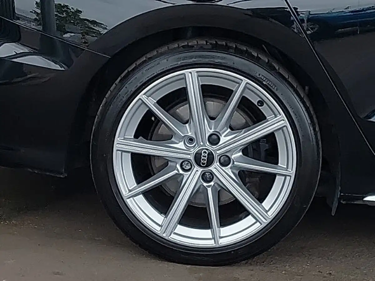 2021-audi-s3-20-tfsi-saloon-4d-big-11